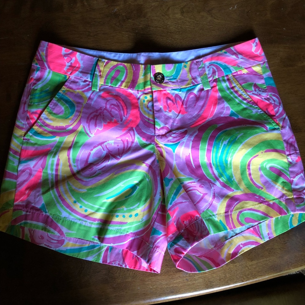 Size 4 Lilly Pulitzer Callahan shorts